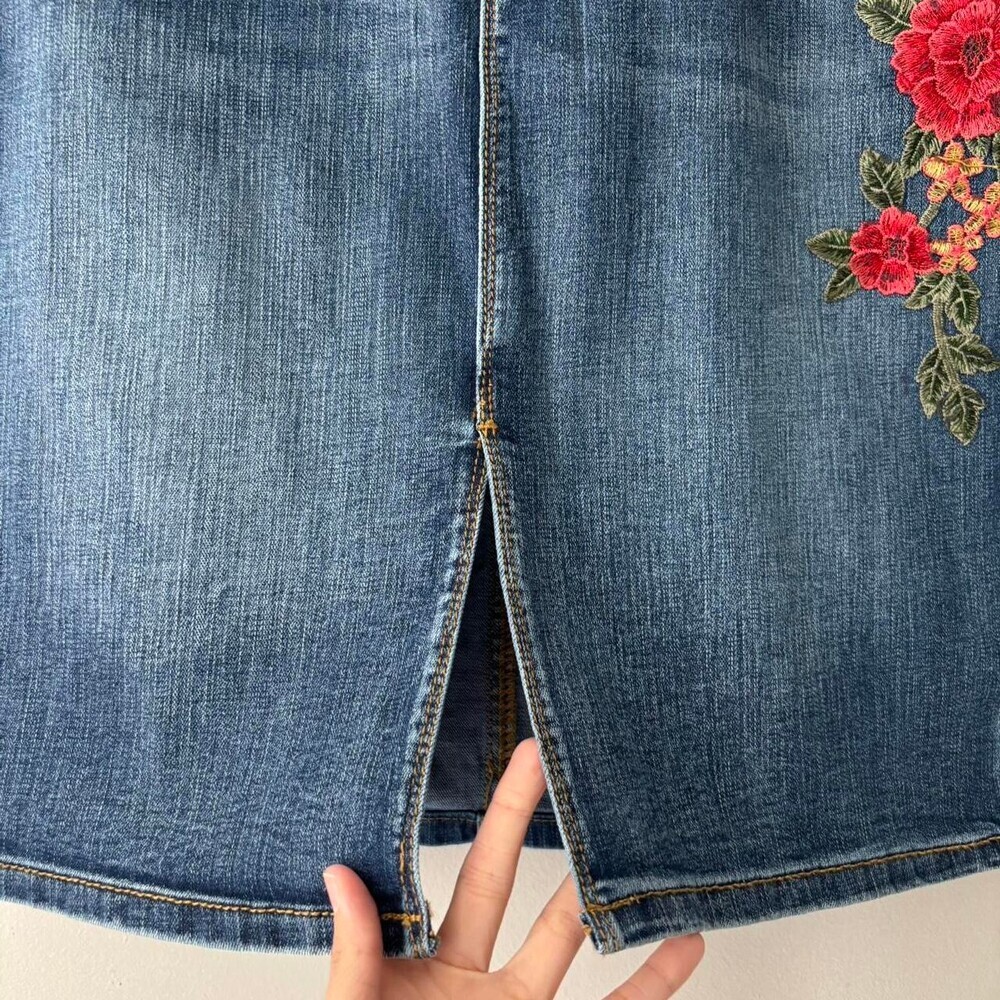 Embroidered Floral Denim Midi Skirt - Blue with Red Flowers - Picture 2 of 5